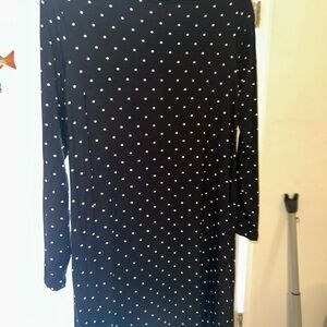 Old Navy White and Black Long Sleeve Sheath Dress